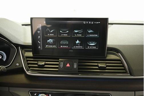 2023 Audi Q5 45 S line Prestige