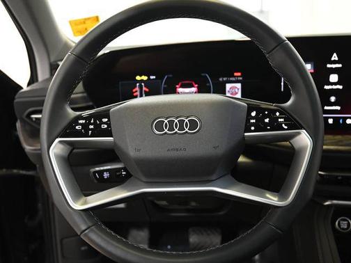 Tambora Gray Metallic 2025 Audi Q5 Premium Plus TFSI quattro S tronic