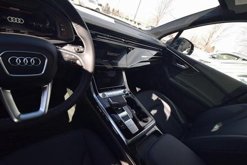 2026 Audi Q7 55 Premium Plus