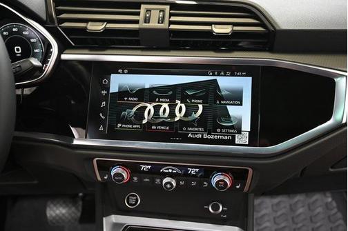 2025 Audi Q3 45 S line Premium Plus