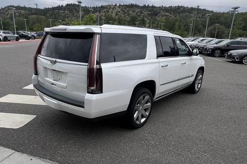 2019 Cadillac Escalade ESV Premium Luxury