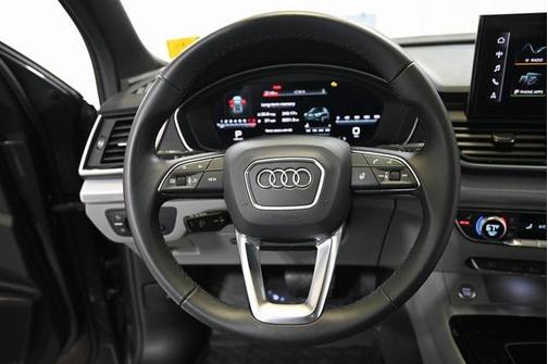 2025 Audi Q5 45 S line Premium