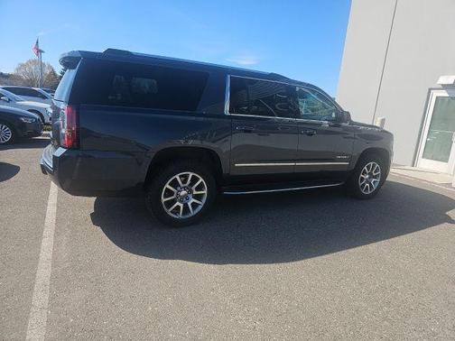 Dark Sky Metallic 2019 GMC Yukon XL Denali