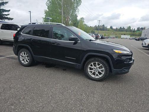 Diamond Black Crystal Pearlcoat 2018 Jeep Cherokee Latitude Plus