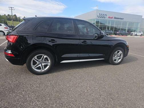 Black 2018 Audi Q5 2.0T Premium