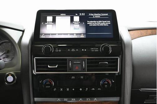 2022 Nissan Armada SL 4WD