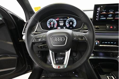 2025 Audi Q5 45 S line Premium Plus
