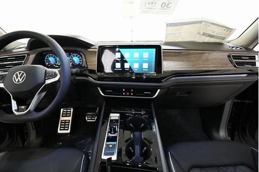 2026 Volkswagen Atlas 2.0T SEL Premium R-Line 4MOTION