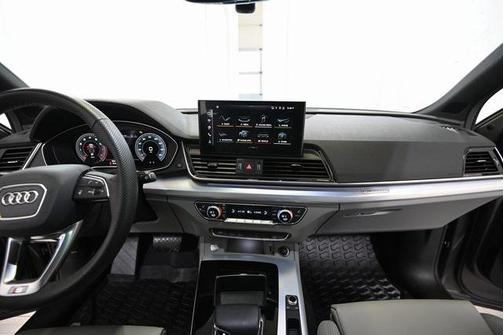 2025 Audi Q5 45 S line Premium Plus