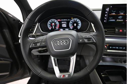 2025 Audi Q5 45 S line Premium Plus