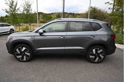 2024 Volkswagen Taos 1.5T SEL