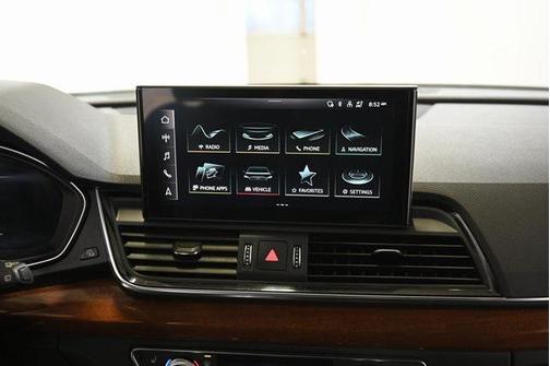 2023 Audi Q5 45 S line Premium Plus