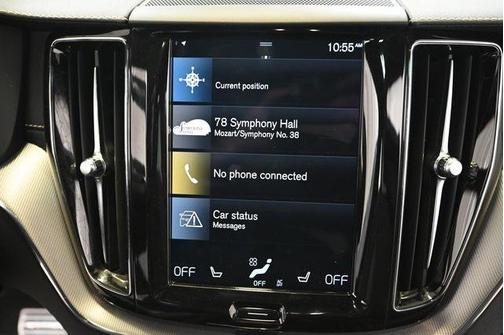 2020 Volvo XC60 T6 R-Design