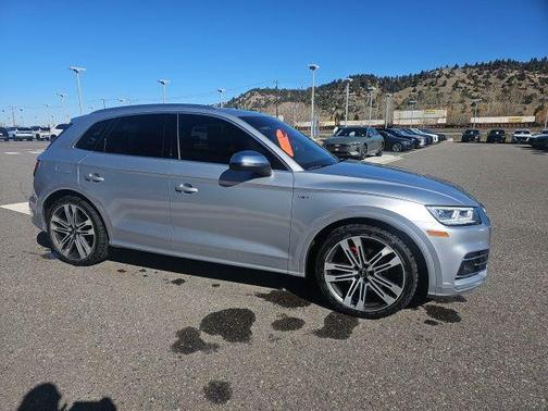 Florett Silver Metallic 2018 Audi SQ5 3.0T Prestige