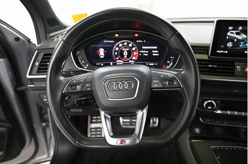 Florett Silver Metallic 2018 Audi SQ5 3.0T Prestige