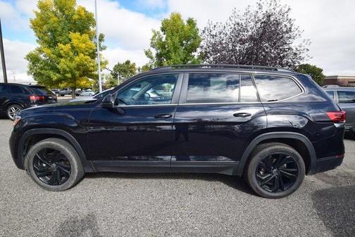 2022 Volkswagen Atlas 2.0T SE w/Technology 4MOTION