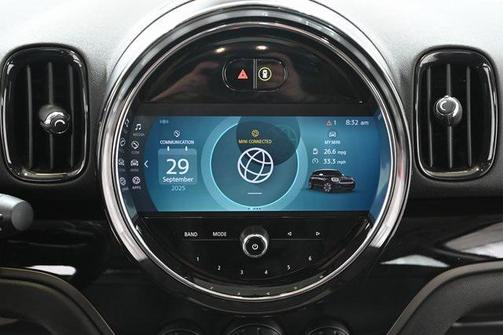 2022 MINI Countryman Oxford Edition