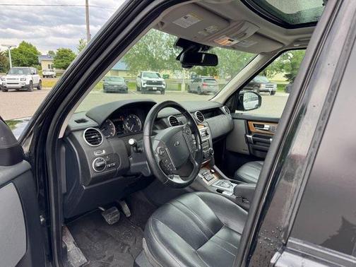 2016 Land Rover LR4 Base