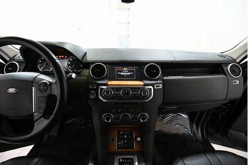 2016 Land Rover LR4 Base