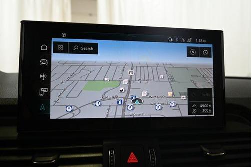 2023 Audi Q5 45 S line Prestige