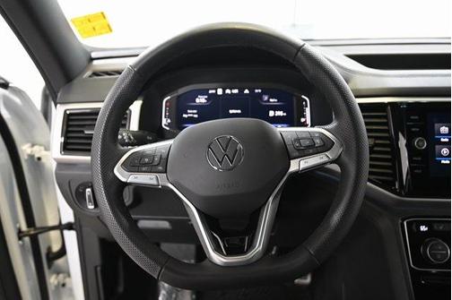 2022 Volkswagen Atlas Cross Sport 3.6L V6 SEL R-Line