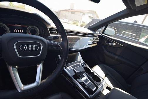 2022 Audi Q7 55 Premium