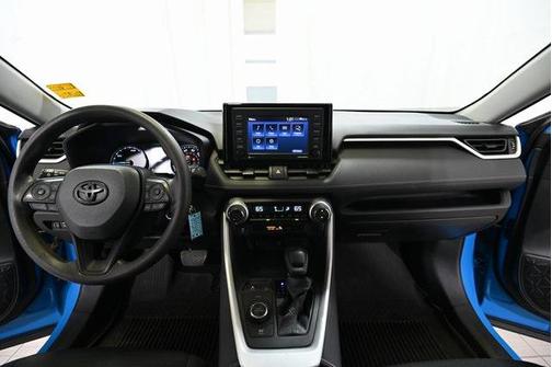 2021 Toyota RAV4 Hybrid LE