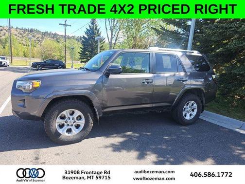 Magnetic Gray Metallic 2016 Toyota 4Runner SR5