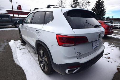 2024 Volkswagen Taos 1.5T SE