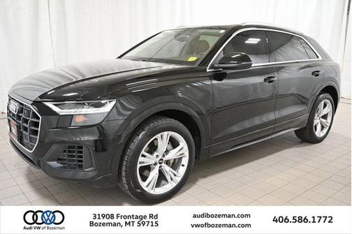 2022 Audi Q8 55 Premium Plus
