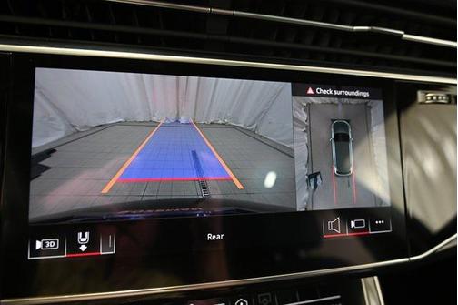 2025 Audi Q7 45 Premium Plus