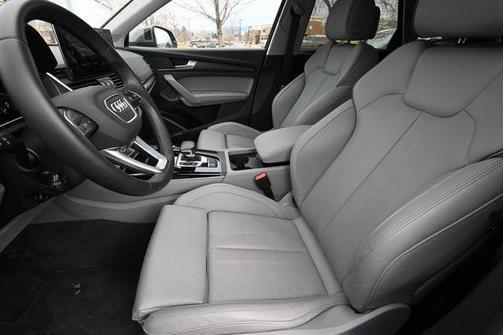 2023 Audi Q5 e 55 S line Premium Plus