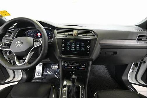 2022 Volkswagen Tiguan 2.0T SEL R-Line 4MOTION