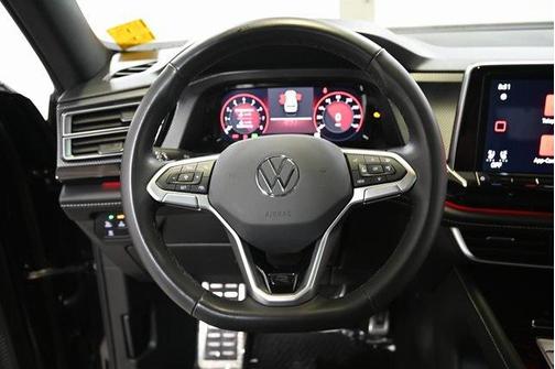 2024 Volkswagen Atlas Cross Sport 2.0T SEL