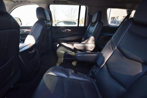 2017 Cadillac Escalade ESV Premium Luxury