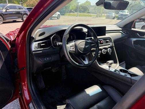 2023 Genesis G70 2.0T AWD