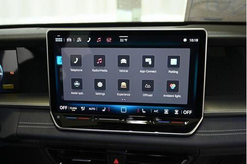 2026 Volkswagen Tiguan 2.0T SE 4MOTION