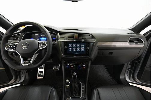 2024 Volkswagen Tiguan 2.0T SE R-Line Black 4MOTION