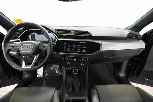 2024 Audi Q3 45 S line Premium Plus