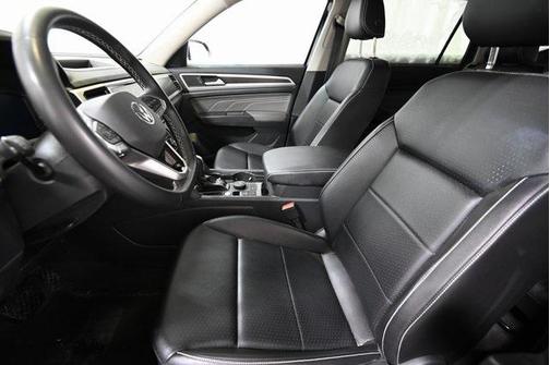 2023 Volkswagen Atlas 3.6L SE w/Technology