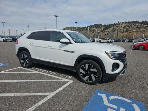 2024 Volkswagen Atlas Cross Sport 2.0T SEL