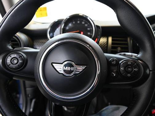 Deep Blue Metallic 2018 MINI Hardtop Cooper S