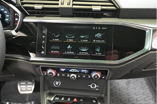 2025 Audi Q3 45 S line Premium Plus