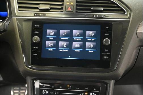2022 Volkswagen Tiguan 2.0T SE R-Line Black 4MOTION
