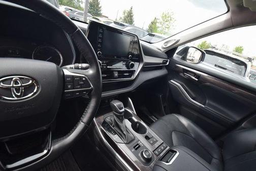 2021 Toyota Highlander Limited