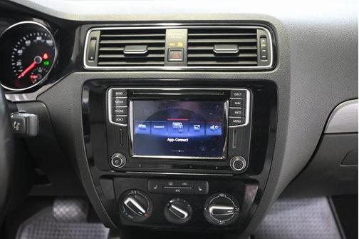 2016 Volkswagen Jetta 1.8T Sport