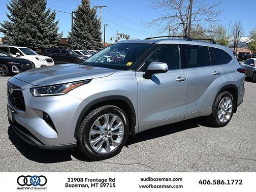 Celestial Silver Metallic 2021 Toyota Highlander Limited