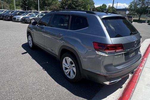 2022 Volkswagen Atlas 3.6L SE w/Technology