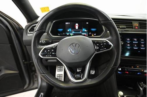 2022 Volkswagen Tiguan 2.0T SE R-Line Black 4MOTION