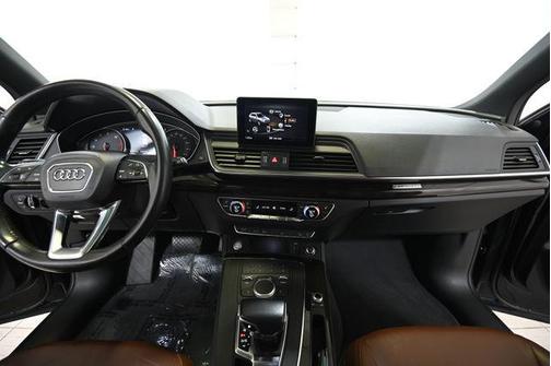 2020 Audi Q5 45 Premium